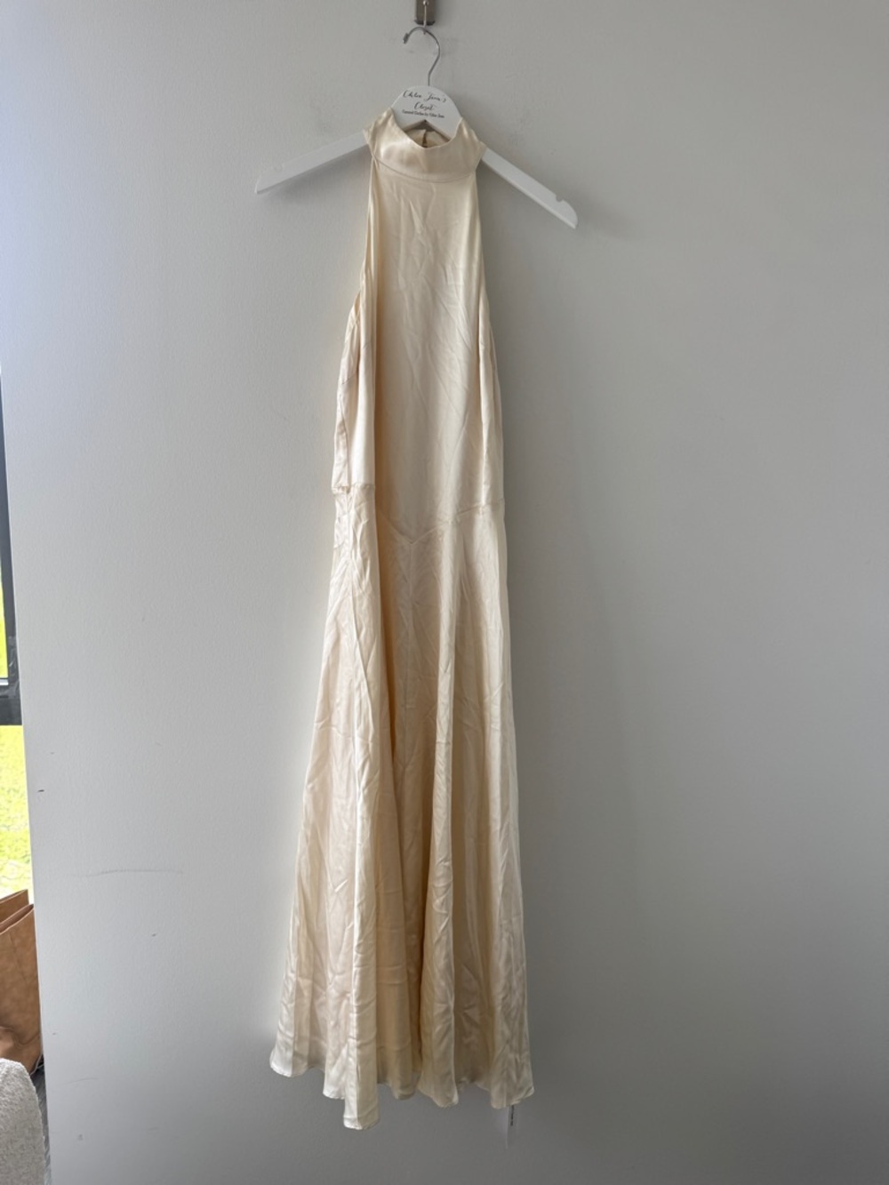 REFORMATION Katelyn Silk Dress in Ivory 6 - Picture 2 of 7